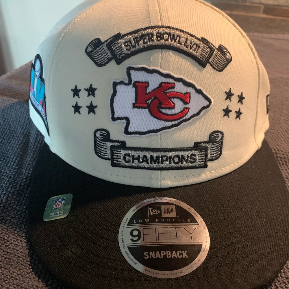 NWT Chiefs Super Bowl 57 hat!